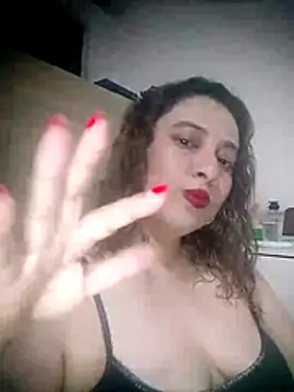 Snapshot of risitos23 chatting on 03-27-26, 03:34 risitos23 online show from 03-27-26, 03:34