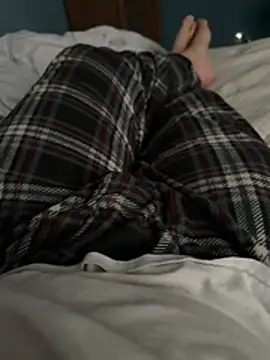 Snapshot of mgross8966 chatting on 02-10-26, 01:48 mgross8966 online show from 02-10-26, 01:48