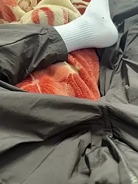 Snapshot of gold221298 chatting on 02-10-26, 06:50 gold221298 online show from 02-10-26, 06:50