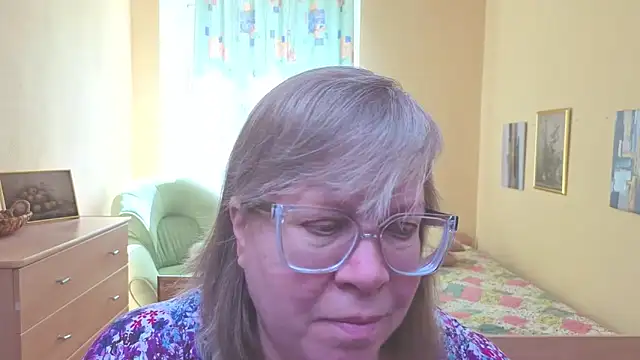 Emma Eclipsee online show from 03-29-26, 10:48