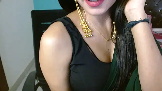 Snapshot of Your_lust143 chatting on 06-22-26, 10:23 Your lust143 online show from 06-22-26, 10:23