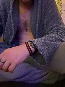 Snapshot of Piratee666 chatting on 02-02-26, 11:58 Piratee666 online show from 02-02-26, 11:58