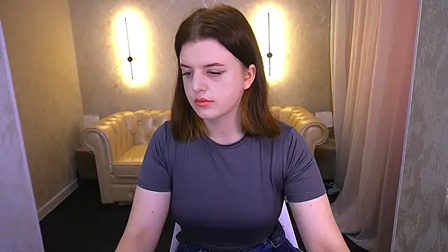 KristiFoxy online show from 07-09-26, 05:22