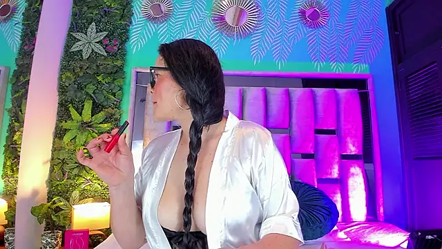 Mari cooper1 online show from 03-09-26, 12:20