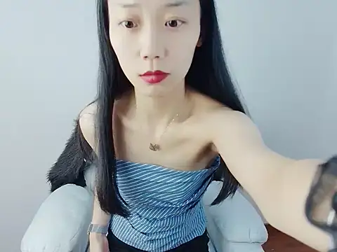 Snapshot of HUIZI8 chatting on 03-02-26, 01:07 HUIZI8 online show from 03-02-26, 01:07