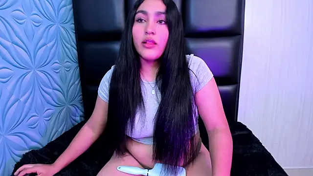 Snapshot of Lya_dubois_ chatting on 02-05-26, 08:46 Lya dubois online show from 02-05-26, 08:46