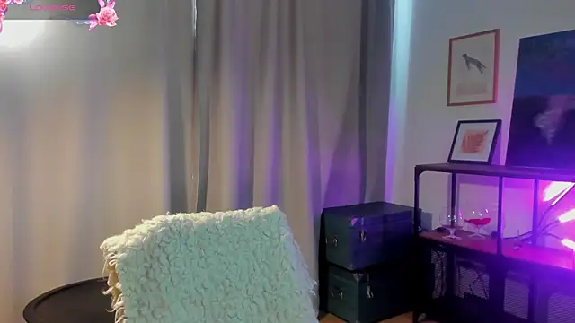 SimonaKaroly online show from 02-07-26, 08:29