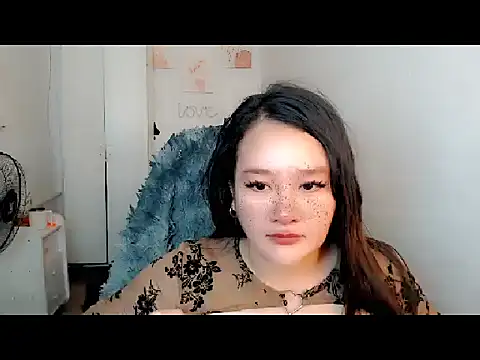 Snapshot of UrLovelyWetPussy chatting on 02-12-26, 08:53 UrLovelyWetPussy online show from 02-12-26, 08:53