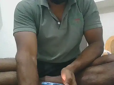 Snapshot of veeeer1239 chatting on 02-25-26, 03:38 veeeer1239 online show from 02-25-26, 03:38