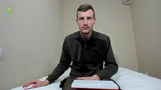 Snapshot of Deymond_Russo chatting on 02-19-26, 08:10 Deymond Russo online show from 02-19-26, 08:10