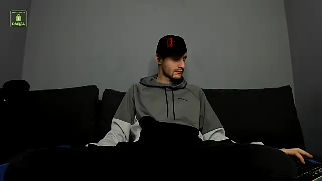 Snapshot of Deymond_Russo chatting on 02-25-26, 12:37 Deymond Russo online show from 02-25-26, 12:37