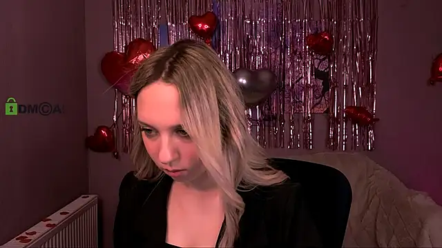 Snapshot of tiffani_murr chatting on 02-13-26, 11:06 tiffani murr online show from 02-13-26, 11:06