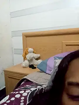 loveofpetitegirls34 online show from 02-10-26, 10:14