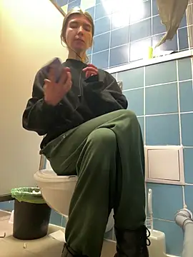 Bubble Chloe online show from 02-24-26, 02:26