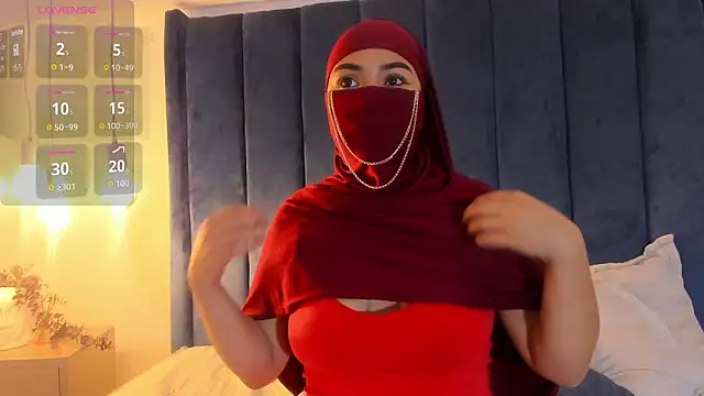 Snapshot of fatimarab__ chatting on 02-10-26, 03:32 fatimarab online show from 02-10-26, 03:32