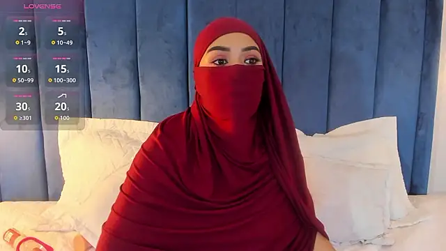 Snapshot of fatimarab__ chatting on 02-17-26, 03:58 fatimarab online show from 02-17-26, 03:58