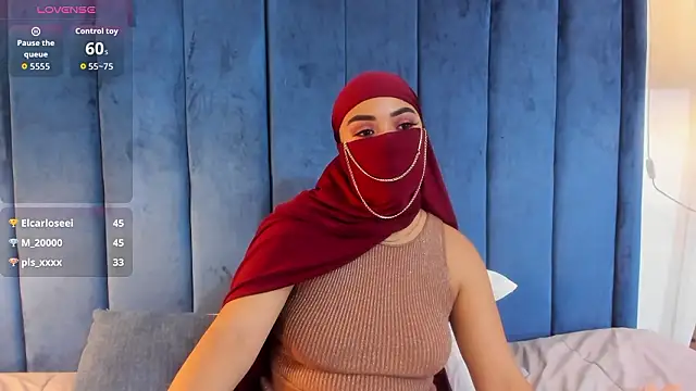 Snapshot of fatimarab__ chatting on 02-20-26, 06:26 fatimarab online show from 02-20-26, 06:26