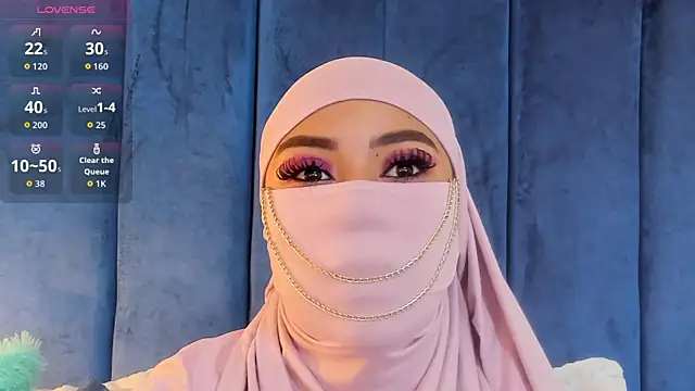 Snapshot of fatimarab__ chatting on 03-04-26, 03:23 fatimarab online show from 03-04-26, 03:23