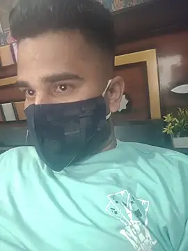 Snapshot of MrCurioX chatting on 02-18-26, 04:47 MrCurioX online show from 02-18-26, 04:47