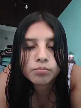 Salome Vivas online show from 05-19-26, 09:54