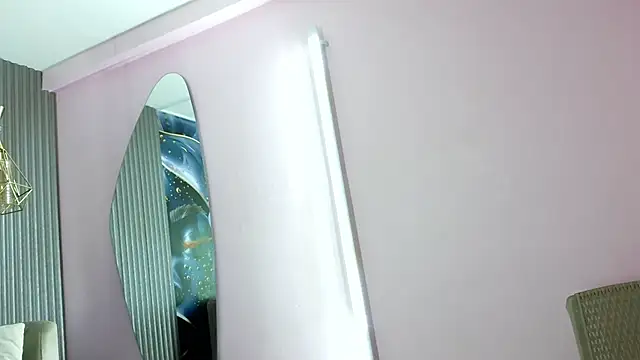 Snapshot of rouxinferno_cr chatting on 03-28-26, 03:39 rouxinferno cr online show from 03-28-26, 03:39