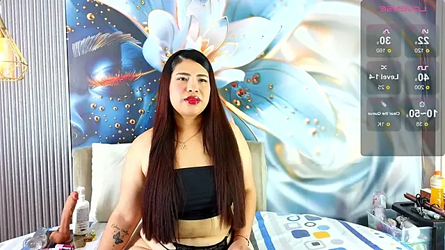 Snapshot of rouxinferno_cr chatting on 04-12-26, 03:33 rouxinferno cr online show from 04-12-26, 03:33