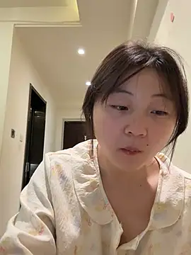 Snapshot of LXR77887 chatting on 04-24-26, 04:26 LXR77887 online show from 04-24-26, 04:26