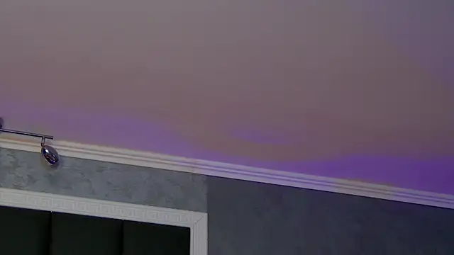 ValerieIce online show from 04-23-26, 02:52