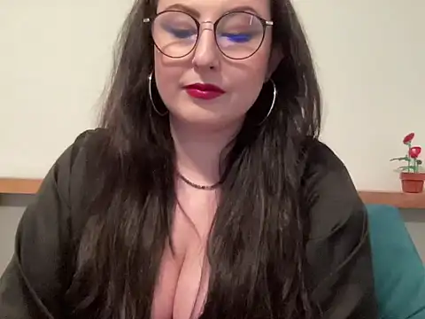 Snapshot of DorothyJoy chatting on 04-07-26, 12:38 DorothyJoy online show from 04-07-26, 12:38