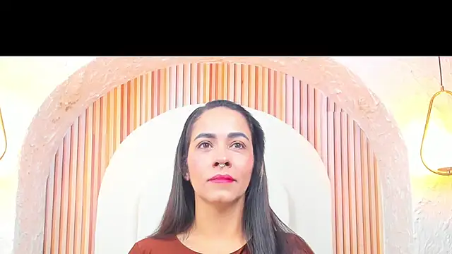 Snapshot of violet_scott_ chatting on 02-12-26, 10:21 violet scott online show from 02-12-26, 10:21