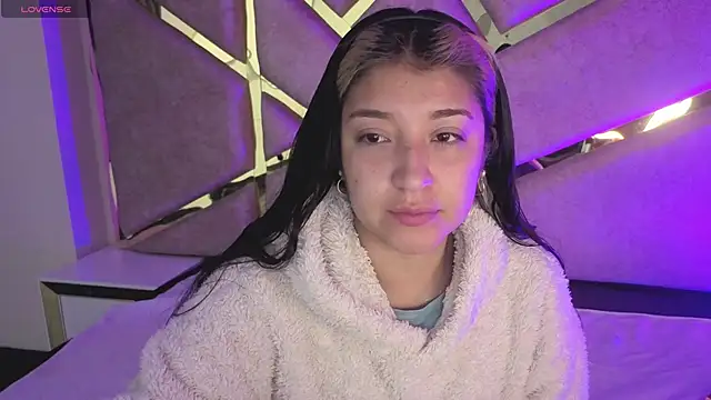 Snapshot of Dahiana_Dmour_ chatting on 03-10-26, 12:21 Dahiana Dmour online show from 03-10-26, 12:21