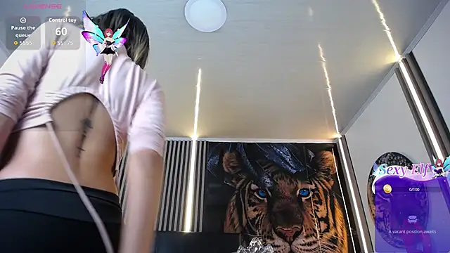 Karolyn rousse online show from 03-01-26, 12:07