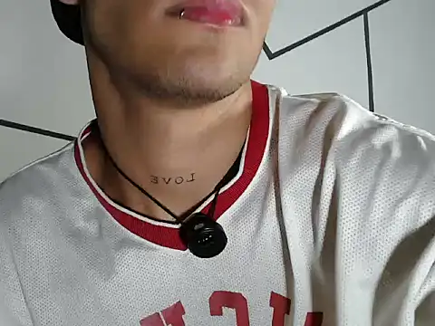 Snapshot of cooper_shiro chatting on 02-16-26, 06:48 cooper shiro online show from 02-16-26, 06:48