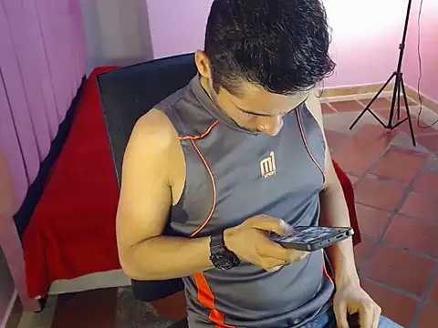 Snapshot of FerminGomez chatting on 02-04-26, 06:58 FerminGomez online show from 02-04-26, 06:58