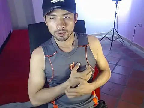 Snapshot of FerminGomez chatting on 02-11-26, 03:44 FerminGomez online show from 02-11-26, 03:44