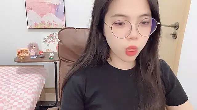 Snapshot of Dawn-2 chatting on 02-27-26, 06:52 Dawn-2 online show from 02-27-26, 06:52