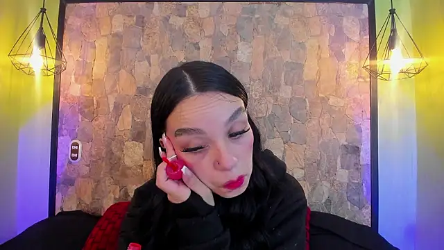 Elizabeth Ferrer online show from 03-12-26, 12:22