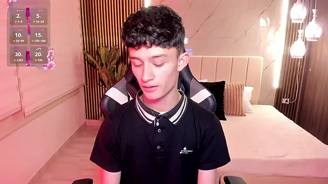 Snapshot of Patrick_Howland_ chatting on 02-20-26, 06:48 Patrick Howland online show from 02-20-26, 06:48