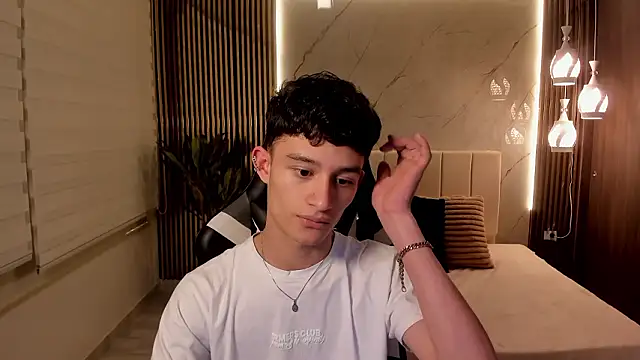 Snapshot of Patrick_Howland_ chatting on 02-22-26, 03:29 Patrick Howland online show from 02-22-26, 03:29