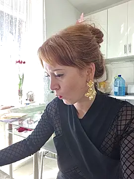 LanaBananaa  online show from 03-13-26, 12:01