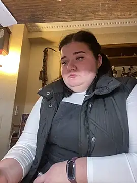 AngelKiras online show from 02-17-26, 04:02