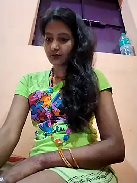 Snapshot of Ayesharani1 chatting on 02-18-26, 04:03 Ayesharani1 online show from 02-18-26, 04:03