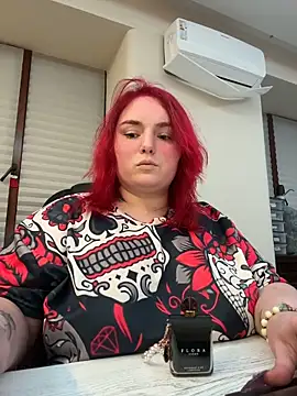 Esteri Moon online show from 02-15-26, 03:42