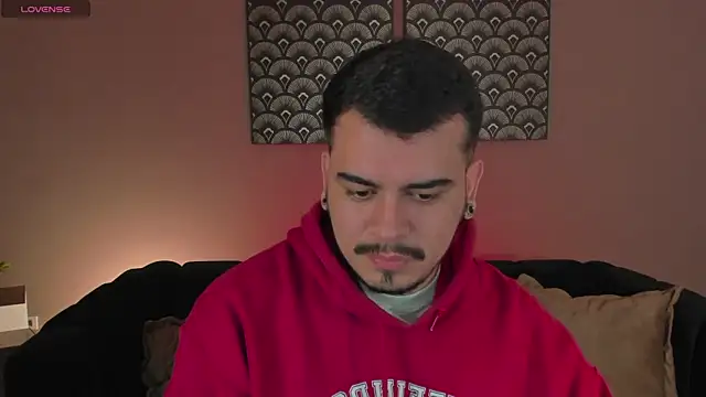 Snapshot of Chriss_Hunt chatting on 02-09-26, 08:29 Chriss Hunt online show from 02-09-26, 08:29