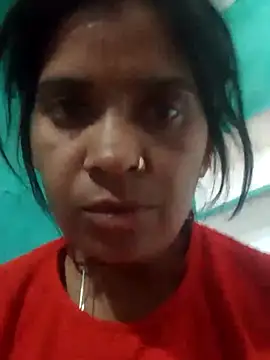 Snapshot of Hot_ras28 chatting on 02-15-26, 06:21 Hot ras28 online show from 02-15-26, 06:21