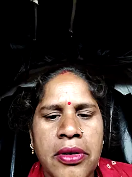 Hot kiran4 online show from 03-02-26, 08:37