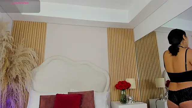 rebeca taylor online show from 04-10-26, 03:23