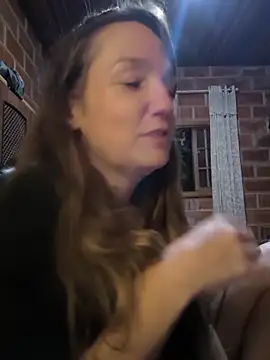 Loirinha surf online show from 02-19-26, 05:47