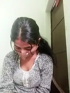 Snapshot of Kitti-Sharma chatting on 03-25-26, 08:42 Kitti-Sharma online show from 03-25-26, 08:42