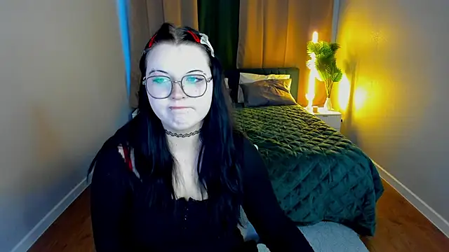 Kira G0ld online show from 03-09-26, 01:09